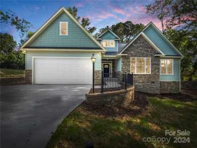 Discover this brand-new construction in Kings Mountain on Woodbridge Golf Links in North Carolina - for sale on GolfHomes.com, golf home, golf lot