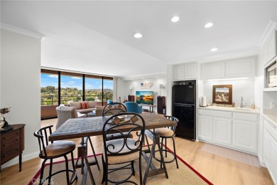 This condo is located in the popular SENIOR community of Laguna on Leisure Village Par 3 Golf Course in California - for sale on GolfHomes.com, golf home, golf lot