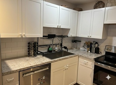 Welcome to your dream living space! Nestled in a serene all-age on Fountains Golf and Country Club in Florida - for sale on GolfHomes.com, golf home, golf lot