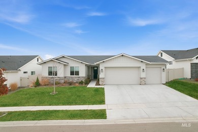 Welcome to 12602 S Teano Ave. This 2128 sqft, 3 bed, 2 bath home on Hunters Point Golf Club in Idaho - for sale on GolfHomes.com, golf home, golf lot