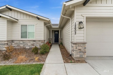 Welcome to 12602 S Teano Ave. This 2128 sqft, 3 bed, 2 bath home on Hunters Point Golf Club in Idaho - for sale on GolfHomes.com, golf home, golf lot