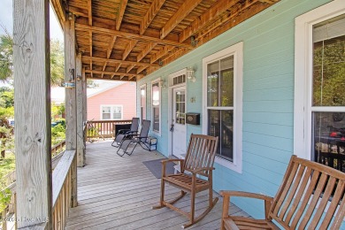 This charming 2-story, 3 bedroom, 2.5 bath home in Beaufort on North River Club in North Carolina - for sale on GolfHomes.com, golf home, golf lot