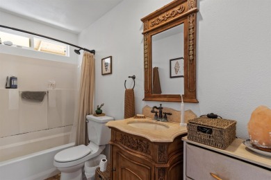 Beautiful Lower Waiehu property with multiple dwellings and on Waiehu Municipal Golf Course in Hawaii - for sale on GolfHomes.com, golf home, golf lot