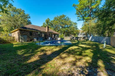 ''Beautifully renovated brick ranch in established Crowfield on Crowfield Golf and Country Club in South Carolina - for sale on GolfHomes.com, golf home, golf lot