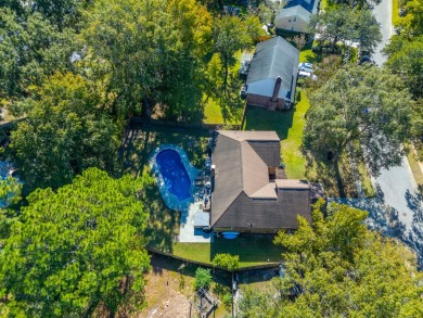 ''Beautifully renovated brick ranch in established Crowfield on Crowfield Golf and Country Club in South Carolina - for sale on GolfHomes.com, golf home, golf lot