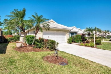 You have found your piece of paradise! This meticulously on Plantation Golf and Country Club in Florida - for sale on GolfHomes.com, golf home, golf lot