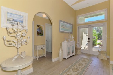 You have found your piece of paradise! This meticulously on Plantation Golf and Country Club in Florida - for sale on GolfHomes.com, golf home, golf lot