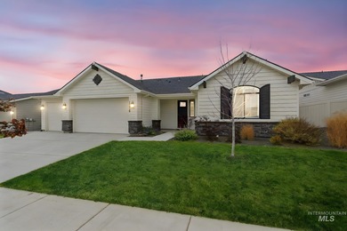 Welcome to 12616 S Teano Ave. Boasting 2,173 sqft. This 3 bed, 2 on Hunters Point Golf Club in Idaho - for sale on GolfHomes.com, golf home, golf lot