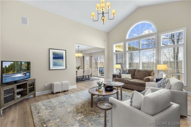 LAKE OF THE OZARKS - This exceptional townhome, nestled in the on The Club At Porto Cima in Missouri - for sale on GolfHomes.com, golf home, golf lot