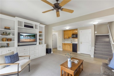 LAKE OF THE OZARKS - This exceptional townhome, nestled in the on The Club At Porto Cima in Missouri - for sale on GolfHomes.com, golf home, golf lot