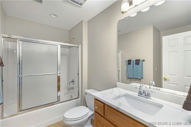 LAKE OF THE OZARKS - This exceptional townhome, nestled in the on The Club At Porto Cima in Missouri - for sale on GolfHomes.com, golf home, golf lot