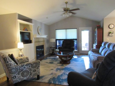 This Golf Course Home Features: 2,350 SF, 3 BR, 3BA, Fireplace on Cherokee Grove Golf Club in Oklahoma - for sale on GolfHomes.com, golf home, golf lot