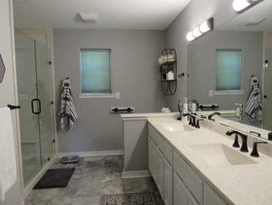 This Golf Course Home Features: 2,350 SF, 3 BR, 3BA, Fireplace on Cherokee Grove Golf Club in Oklahoma - for sale on GolfHomes.com, golf home, golf lot