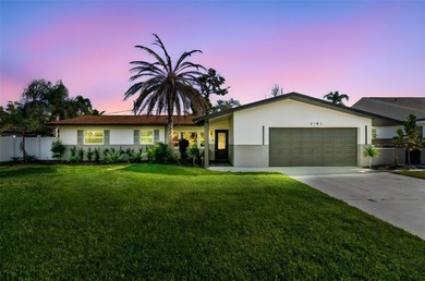 Located in the heart of Snell Isle just moments from the Vinoy on The Renaisssance Vinoy Golf Club in Florida - for sale on GolfHomes.com, golf home, golf lot