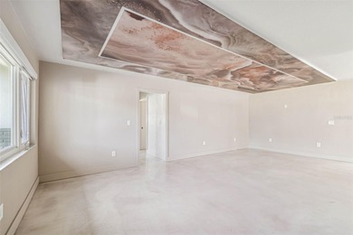 Located in the heart of Snell Isle just moments from the Vinoy on The Renaisssance Vinoy Golf Club in Florida - for sale on GolfHomes.com, golf home, golf lot