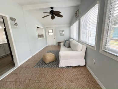 Beautifully renovated 2bd/2ba stucco home. Open concept layout on Del Tura Golf and Country Club in Florida - for sale on GolfHomes.com, golf home, golf lot