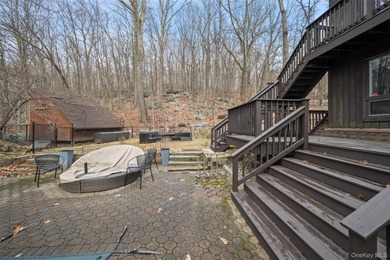 BOAT! SWIM! FISH! TENNIS! GOLF! Extraordinary A Frame on Putnam National Golf in New York - for sale on GolfHomes.com, golf home, golf lot