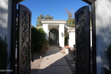 $300K BELOW APPRAISAL* Tucked between Paradise Valley & on Camelback Golf Club in Arizona - for sale on GolfHomes.com, golf home, golf lot