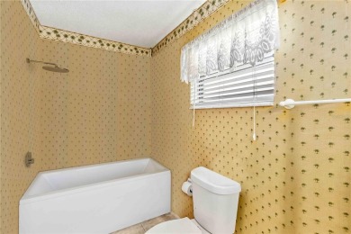 One or more photo(s) has been virtually staged. Welcome to 125 on Venice East Golf Club in Florida - for sale on GolfHomes.com, golf home, golf lot
