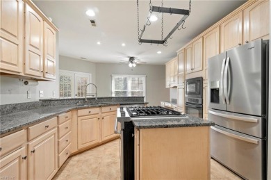 The floor plan at 180 Heritage Point offers mostly main floor on Fords Colony Country Club in Virginia - for sale on GolfHomes.com, golf home, golf lot