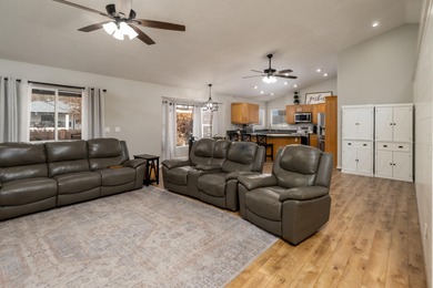 Well-located home on a quiet street in the desirable Bloomington on St. George Golf Course in Utah - for sale on GolfHomes.com, golf home, golf lot