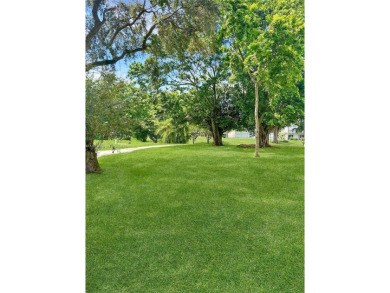 Ready to create your dream home? This spacious 2/2 first-floor on Hollybrook Golf and Tennis Club  in Florida - for sale on GolfHomes.com, golf home, golf lot