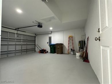 THIS SELLERS LOSS IS YOUR GAIN - MOTIVATED SELLERS!!! Don't let on Burnt Store Golf Club in Florida - for sale on GolfHomes.com, golf home, golf lot