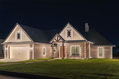 Sophisticated Lake-Area Retreat in Gated Community. Welcome to on Tanglewood Resort in Texas - for sale on GolfHomes.com, golf home, golf lot
