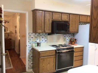 Come live where everyone wants to vacation. This 3 bedroom 2 on Burning Ridge Golf Course in South Carolina - for sale on GolfHomes.com, golf home, golf lot