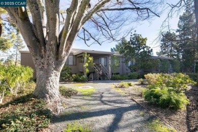 Open Sun 1-4pm. This Sonoma Wrap has 2 bedrooms, 2 bathrooms, in on Rossmoor Golf Course in California - for sale on GolfHomes.com, golf home, golf lot