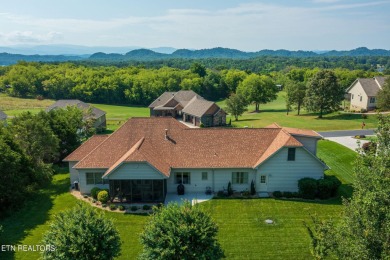 Welcome to this upscale home including a chef's kitchen with GE on Tellico Village -The Links At Kahite Golf Course in Tennessee - for sale on GolfHomes.com, golf home, golf lot