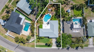 THIS HOME HAD NO FLOODING FOR EITHER HURRICANE DUE TO IT'S HIGH on The Renaisssance Vinoy Golf Club in Florida - for sale on GolfHomes.com, golf home, golf lot