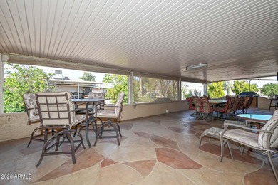 Welcome home to the highly desirable Sun City community! This 2 on Sun City Lakes West and East in Arizona - for sale on GolfHomes.com, golf home, golf lot