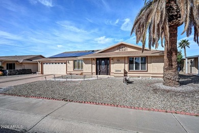 Welcome home to the highly desirable Sun City community! This 2 on Sun City Lakes West and East in Arizona - for sale on GolfHomes.com, golf home, golf lot