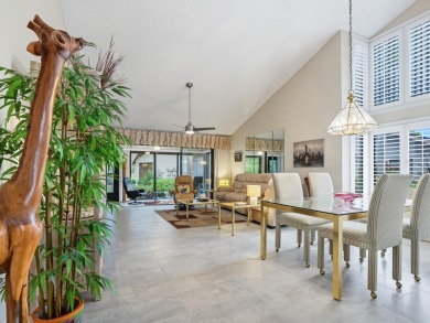 Looking for an updated END-UNIT that feels like home right away on The Meadows Golf and Country Club in Florida - for sale on GolfHomes.com, golf home, golf lot