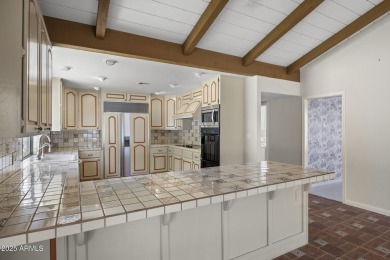 Positioned on a quiet cul-de-sac in the highly desirable on Camelback Golf Club in Arizona - for sale on GolfHomes.com, golf home, golf lot