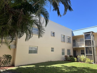 Priced for quick sale by motivated seller. Book a showing with on Kings Point Golf -Flanders Way in Florida - for sale on GolfHomes.com, golf home, golf lot