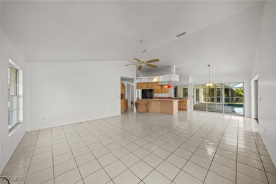 Waterfront Home with Oversized cul-de-sac Lot in Shamrock Lakes! on El Rio Golf Course and Club in Florida - for sale on GolfHomes.com, golf home, golf lot