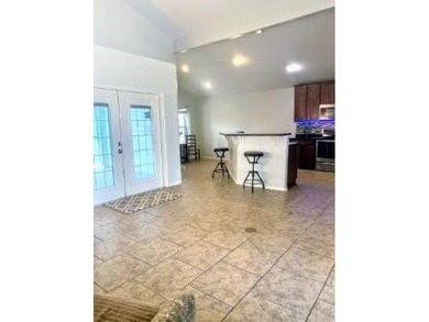 Coastal Cottage Charm: Well-Maintained 2-Bed, 2-Bath with Bonus on Rockport Country Club in Texas - for sale on GolfHomes.com, golf home, golf lot