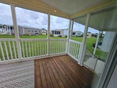 This lovely 3bed 2bath home is move in ready! Seller is on Riverwood Golf Club in Florida - for sale on GolfHomes.com, golf home, golf lot