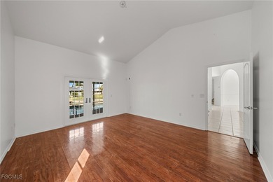 Waterfront Home with Oversized cul-de-sac Lot in Shamrock Lakes! on El Rio Golf Course and Club in Florida - for sale on GolfHomes.com, golf home, golf lot