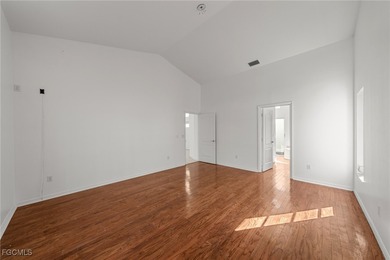 Waterfront Home with Oversized cul-de-sac Lot in Shamrock Lakes! on El Rio Golf Course and Club in Florida - for sale on GolfHomes.com, golf home, golf lot