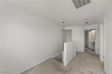 Waterfront Home with Oversized cul-de-sac Lot in Shamrock Lakes! on El Rio Golf Course and Club in Florida - for sale on GolfHomes.com, golf home, golf lot