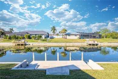 Waterfront Home with Oversized cul-de-sac Lot in Shamrock Lakes! on El Rio Golf Course and Club in Florida - for sale on GolfHomes.com, golf home, golf lot