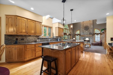 Luxury home. Ideal lifestyle.  Welcome to 8 Buckingham Drive! on Bliss Creek Golf Club in Illinois - for sale on GolfHomes.com, golf home, golf lot