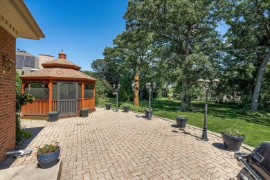 Luxury home. Ideal lifestyle.  Welcome to 8 Buckingham Drive! on Bliss Creek Golf Club in Illinois - for sale on GolfHomes.com, golf home, golf lot