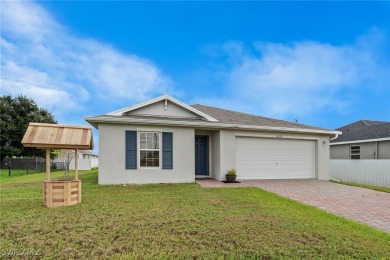 Beautiful 3-Bedroom DR Horton Smart Home with Solar Power and on Del Tura Golf and Country Club in Florida - for sale on GolfHomes.com, golf home, golf lot