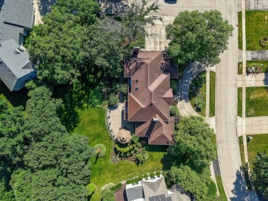 Luxury home. Ideal lifestyle.  Welcome to 8 Buckingham Drive! on Bliss Creek Golf Club in Illinois - for sale on GolfHomes.com, golf home, golf lot