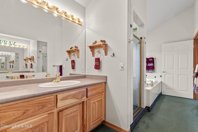 Price Improvement! This great home sits on the Stoneridge Golf on Stoneridge Golf Club in Idaho - for sale on GolfHomes.com, golf home, golf lot