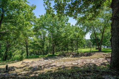 Calling all Chip & Joanna wannabes & weekend warriors!Tucked in on Kimberling City Golf Club in Missouri - for sale on GolfHomes.com, golf home, golf lot